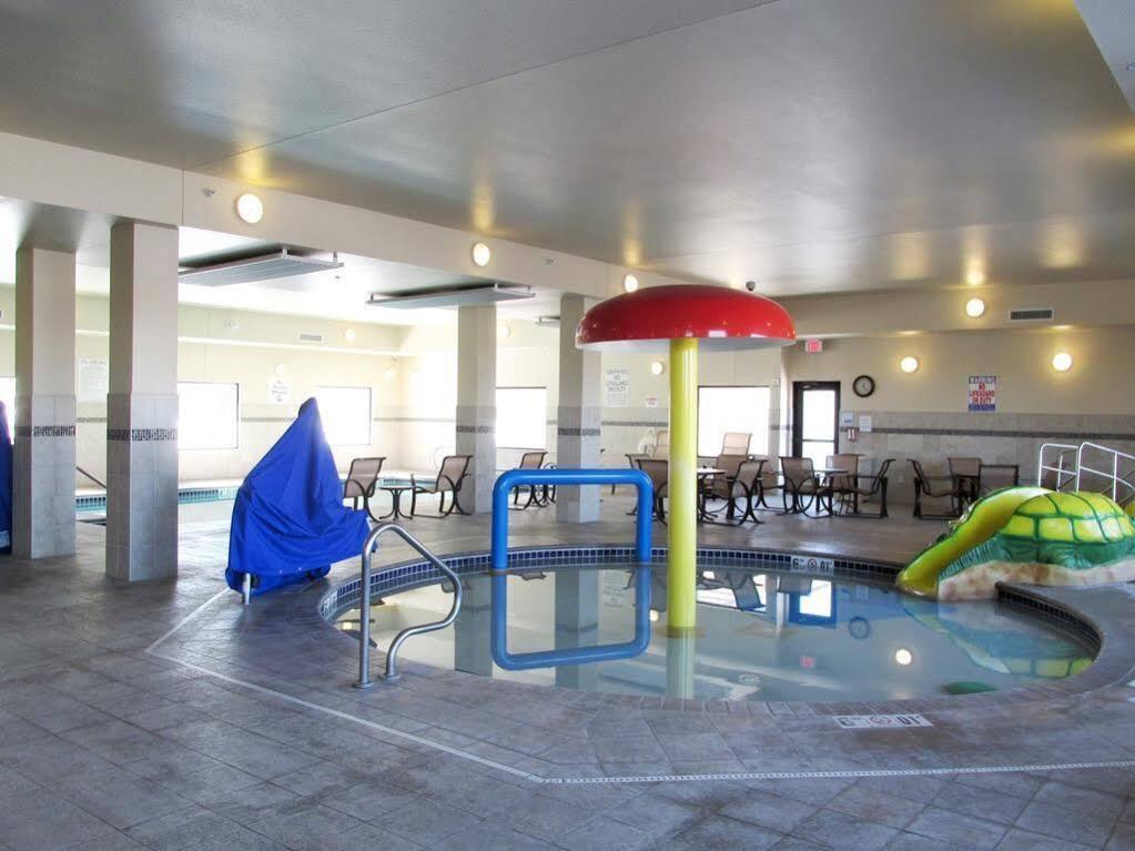 Holiday Inn Express & Suites Sioux Falls Southwest By Ihg Exterior photo